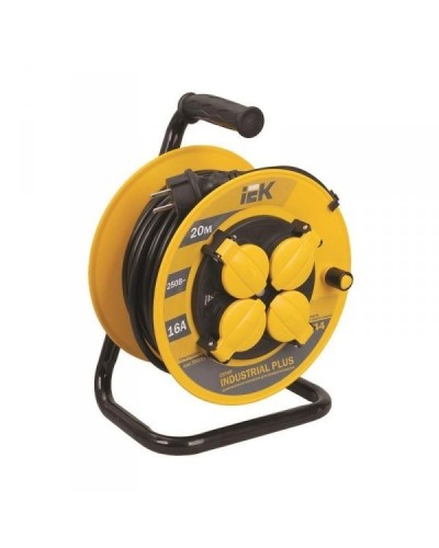 УК30 4 места 30м (WKP15-16-04-30-44). Удлинитель на катушке Industrial plus. IEK в Камышине