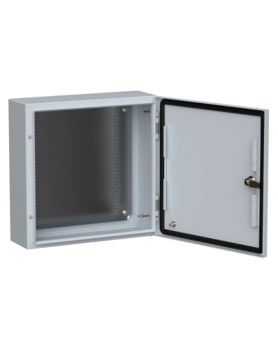 ЩМП-40.40.15 УХЛ1 IP66 400х400х150 TITAN 5 (TI5-10-N-040-040-015-66). Шкаф металлический с монтажной платой. IEK в Камышине