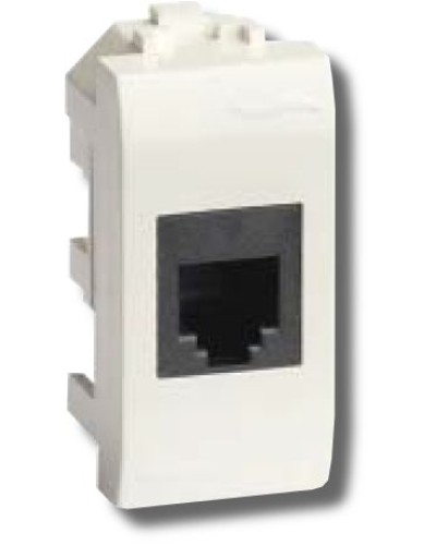 Розетка RJ-45 Brava 1 модуль белая (76457B): Розетка компьютерная экранированная с одним разъёмом в Камышине